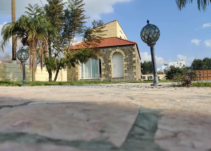 Kiotari Stone House *