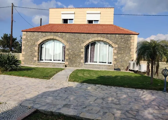 Kiotari Stone House Сasa de vacaciones *