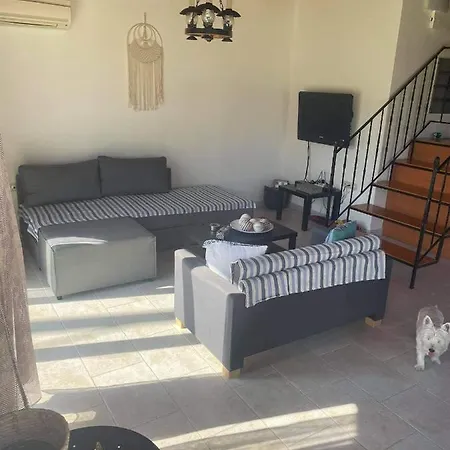 Kiotari Stone House 度假居 *